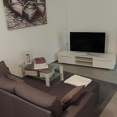 Apartmani Katarina Mundanije Exterior foto