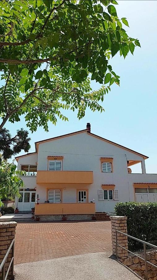 Apartmani Katarina Mundanije Exterior foto