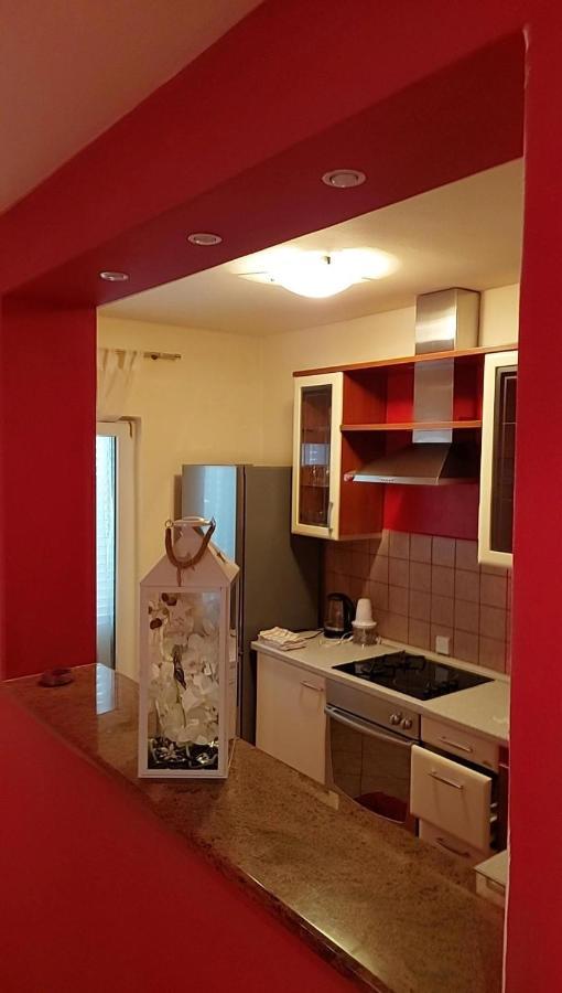 Apartmani Katarina Mundanije Exterior foto