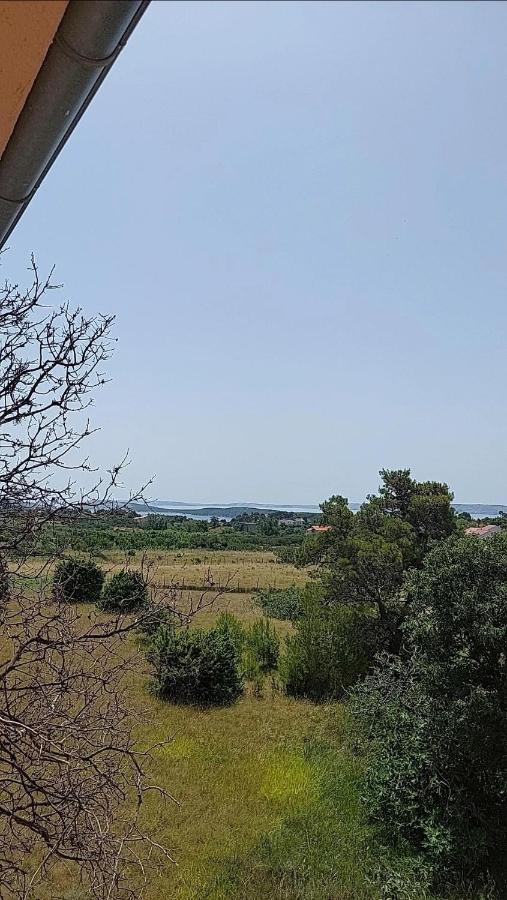Apartmani Katarina Mundanije Exterior foto